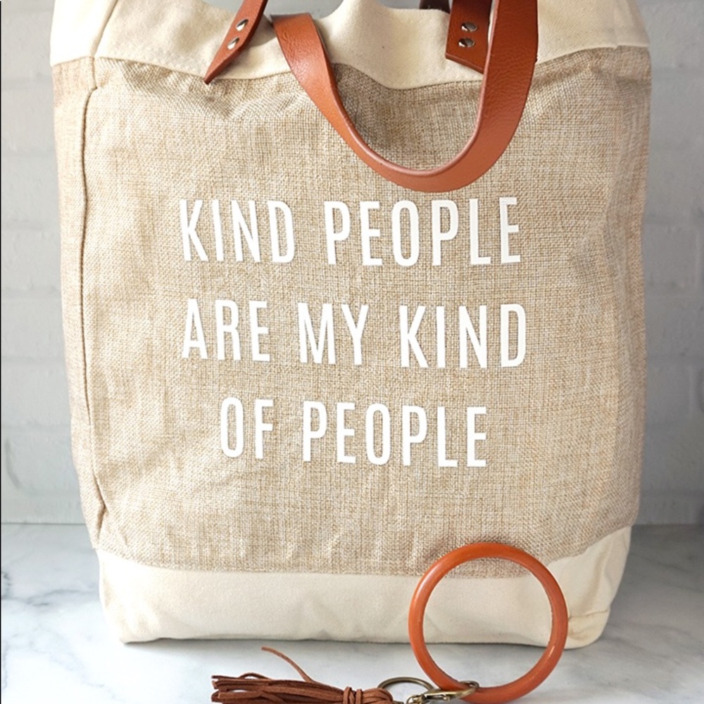 Annie's craft kit - decorate a Tote 👜 and bangle